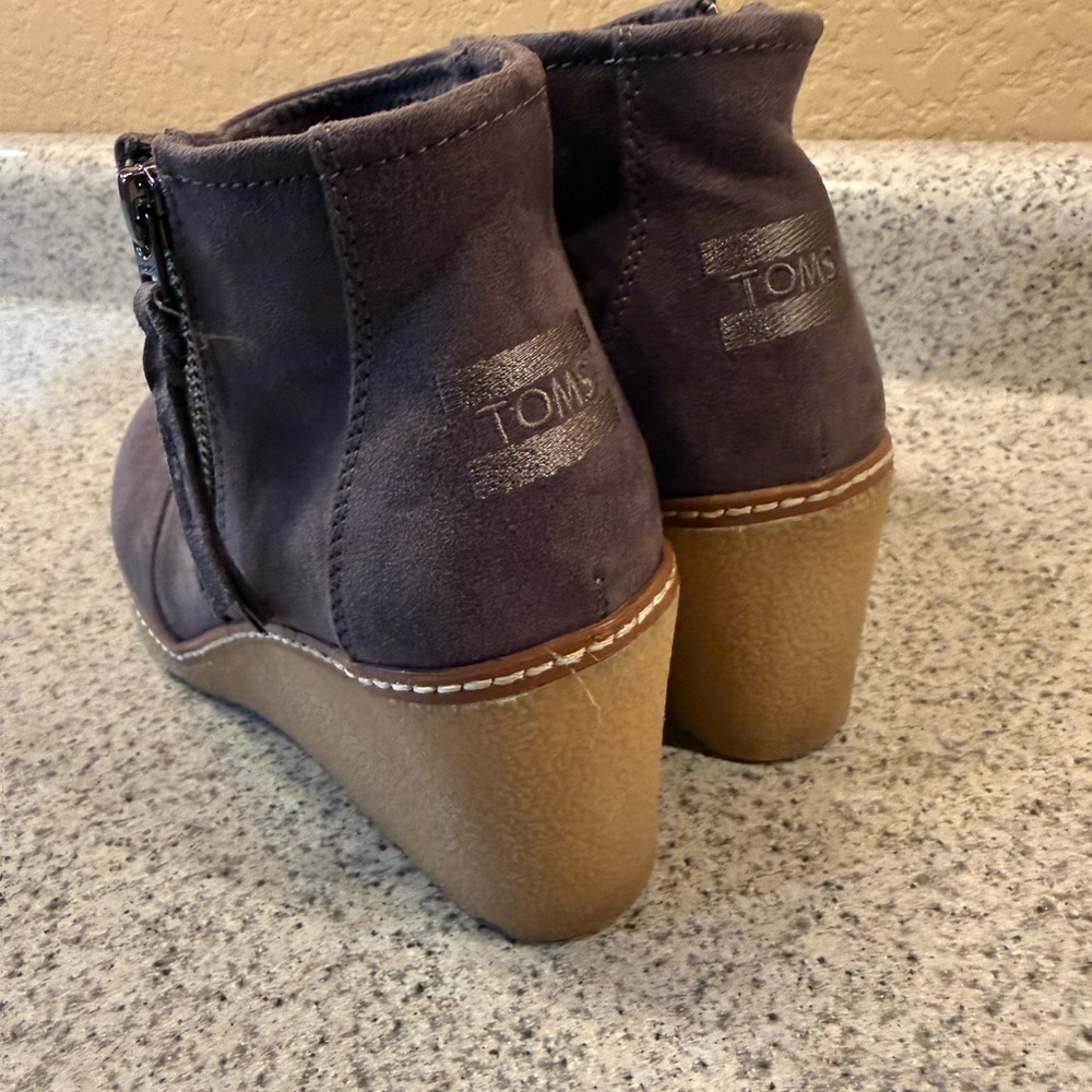 Toms Taupe Suede Wedge Booties